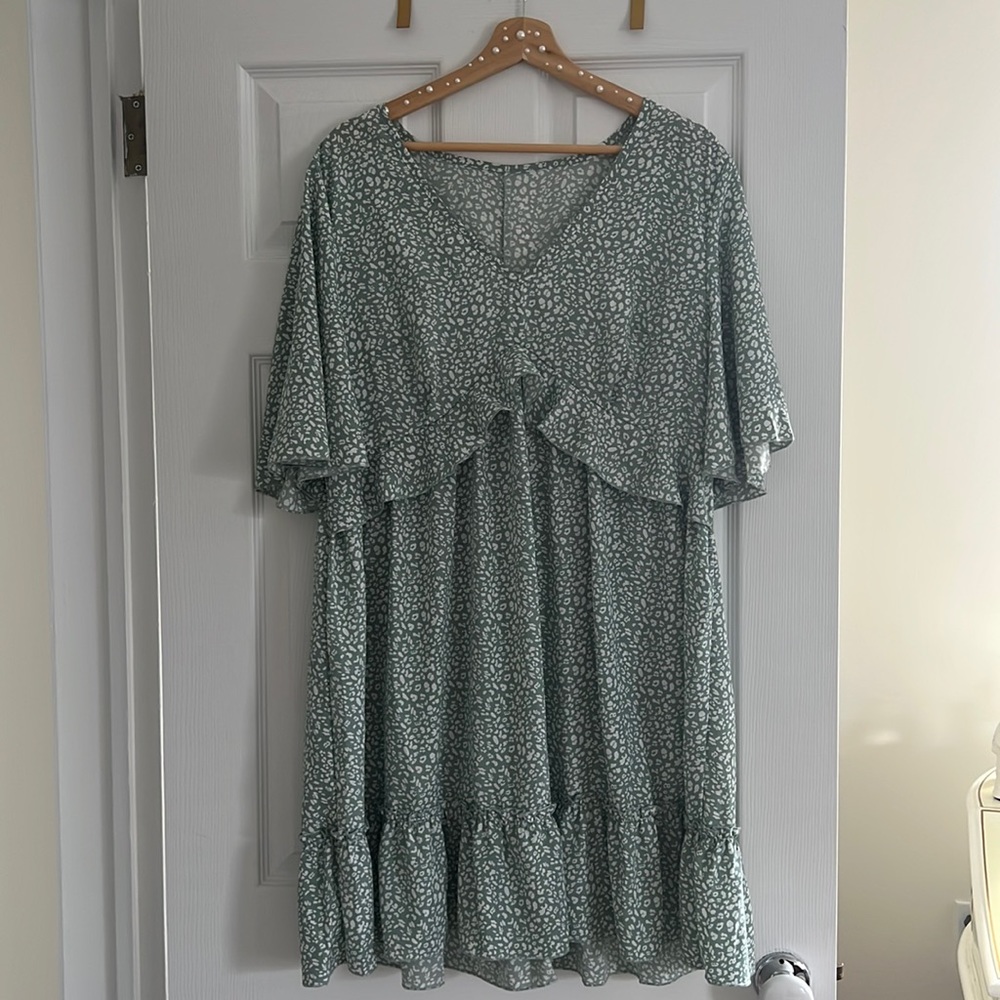*Never worn* QIYUN.Z dress - Amazon Fashion